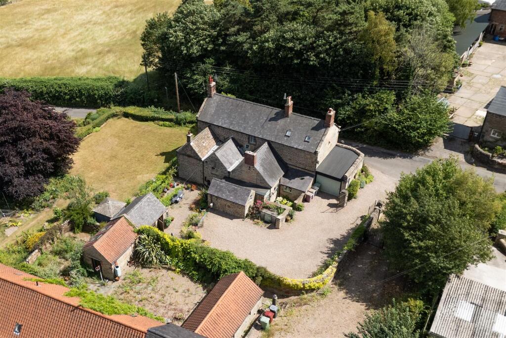 Handley House, Handley Lane, Handley, Derbyshire, S45 9AT photo 2
