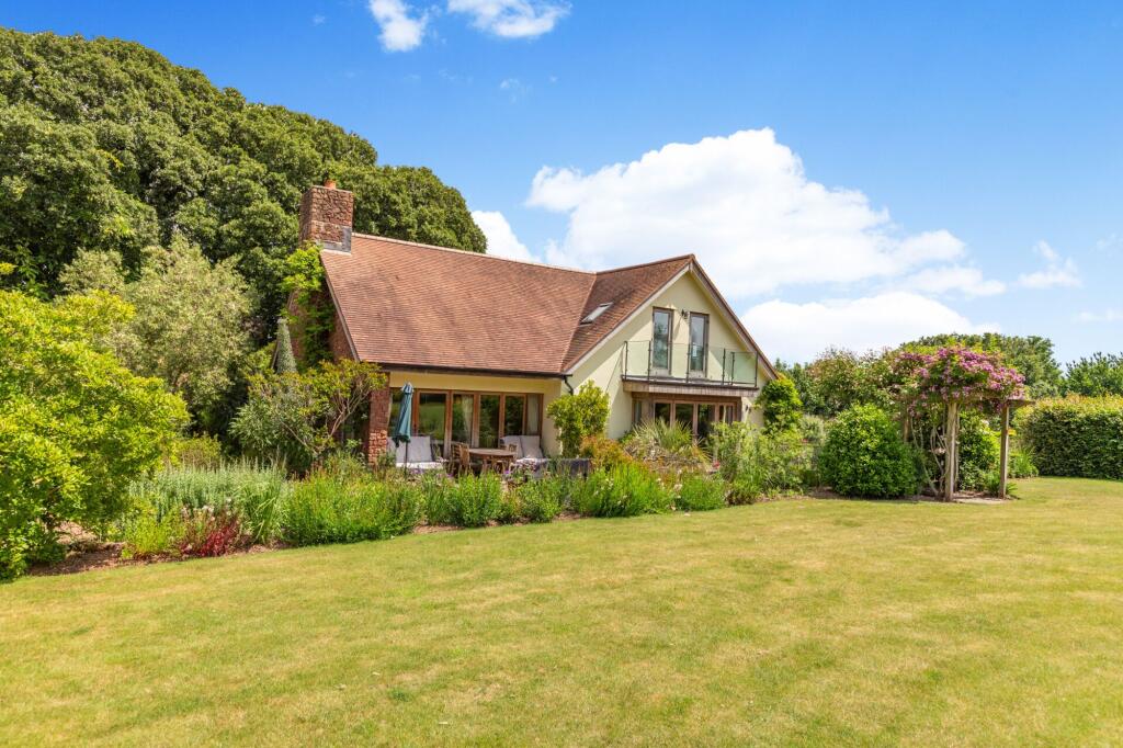 5-bed detached on Kenton, Exeter, EX6, £1,250,000