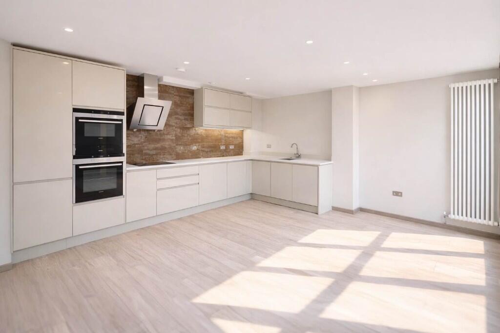Wickham House, King Street, Richmond, London, TW9 photo 2