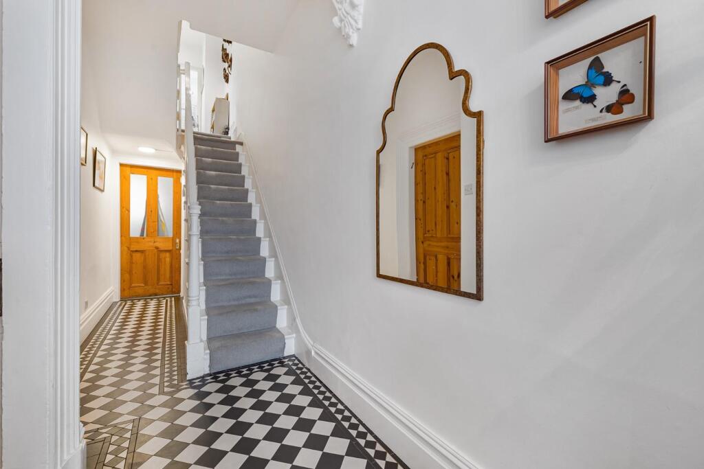 Cresswell Grove, West Didsbury photo 2