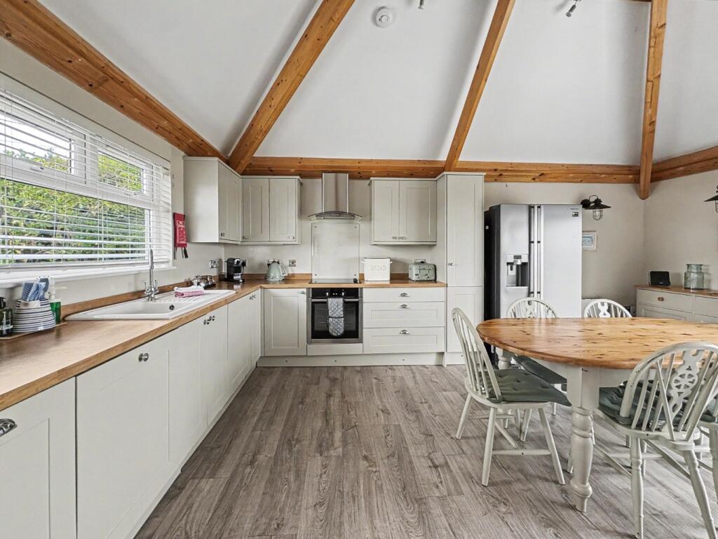 House in Mullion - More