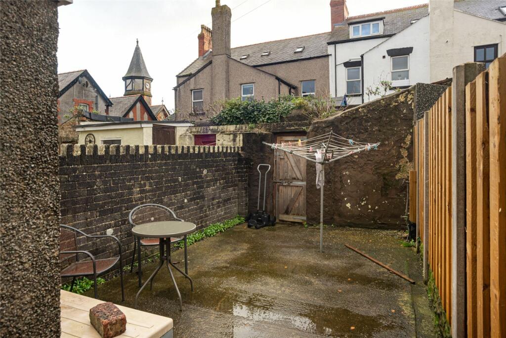 Victoria Road, Cemaes Bay, Isle of Anglesey, LL67 photo 3