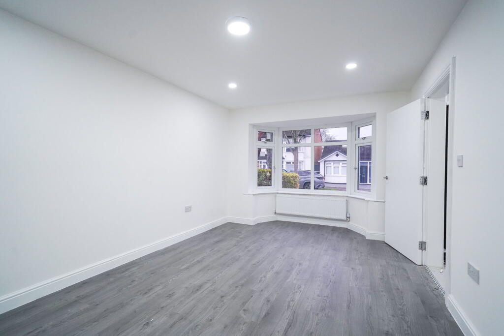House in Birmingham, West Midlands - View 3
