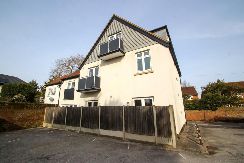 Main image of property: High Street, Hamble, Southampton, Hampshire, SO31