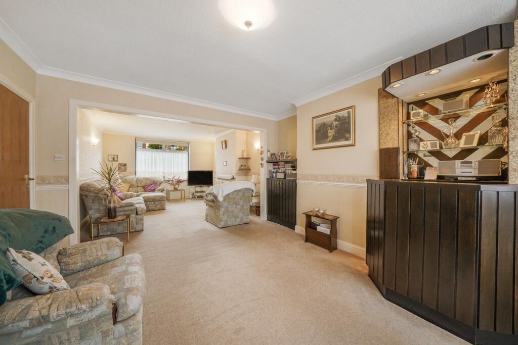 House in Harrow - View 4