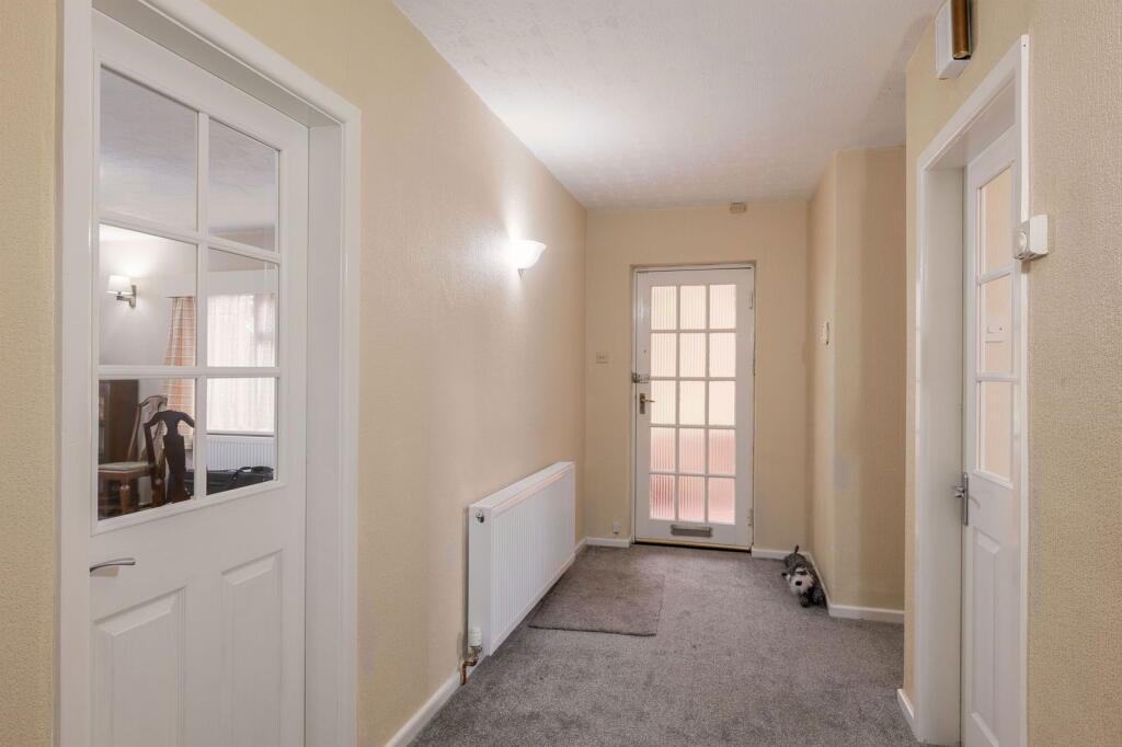 Barrack Hill, Romiley, Stockport SK6 3BA photo 4