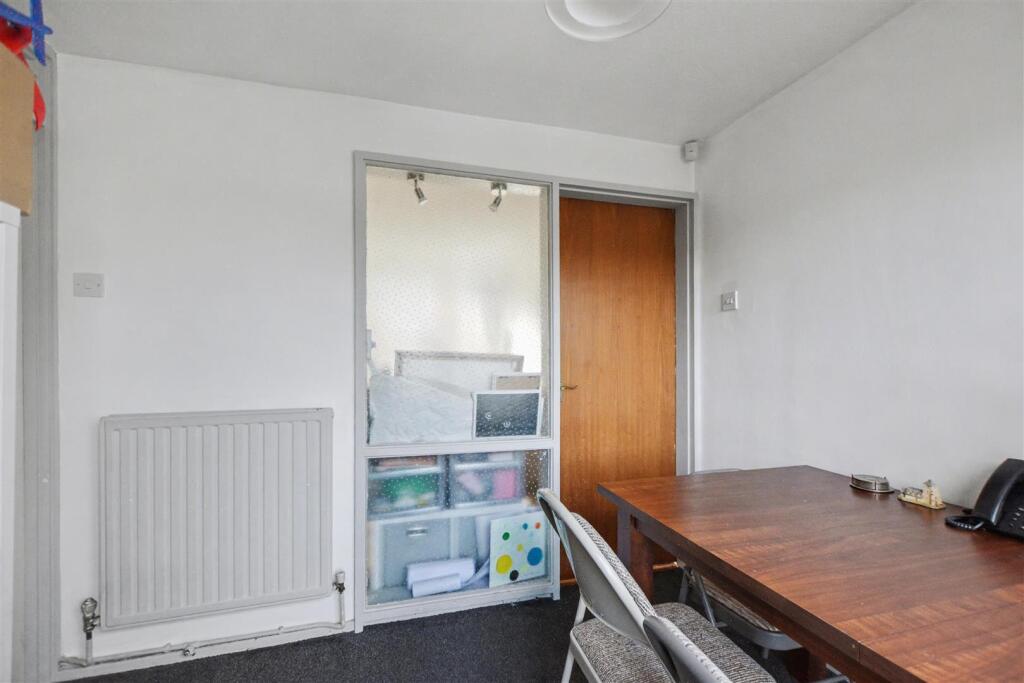 House in Broxtowe, Stapleford - More