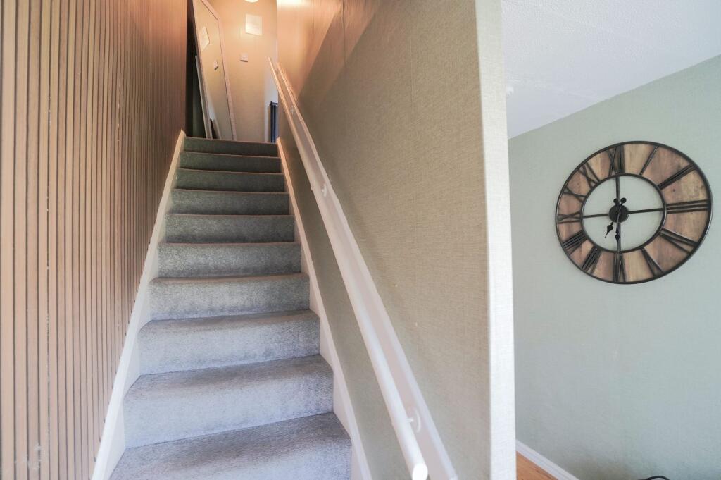 House in Doncaster - View 5