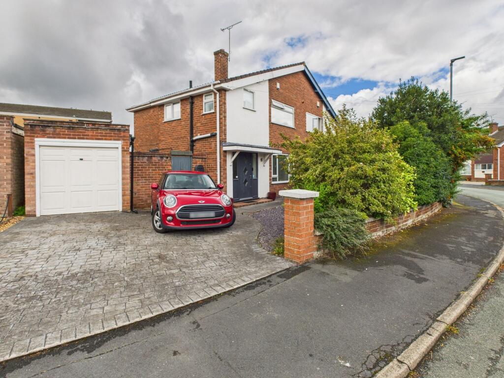 Main image of property: Richmond Crescent, Vicars Cross, CH3