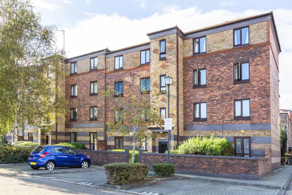 Main image of property: Franklin Court, Caxton Gate, BS1