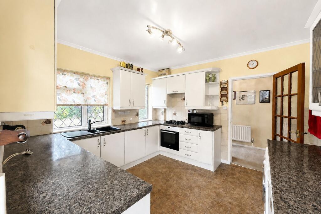 House in Rugby, Binley Woods - View 4