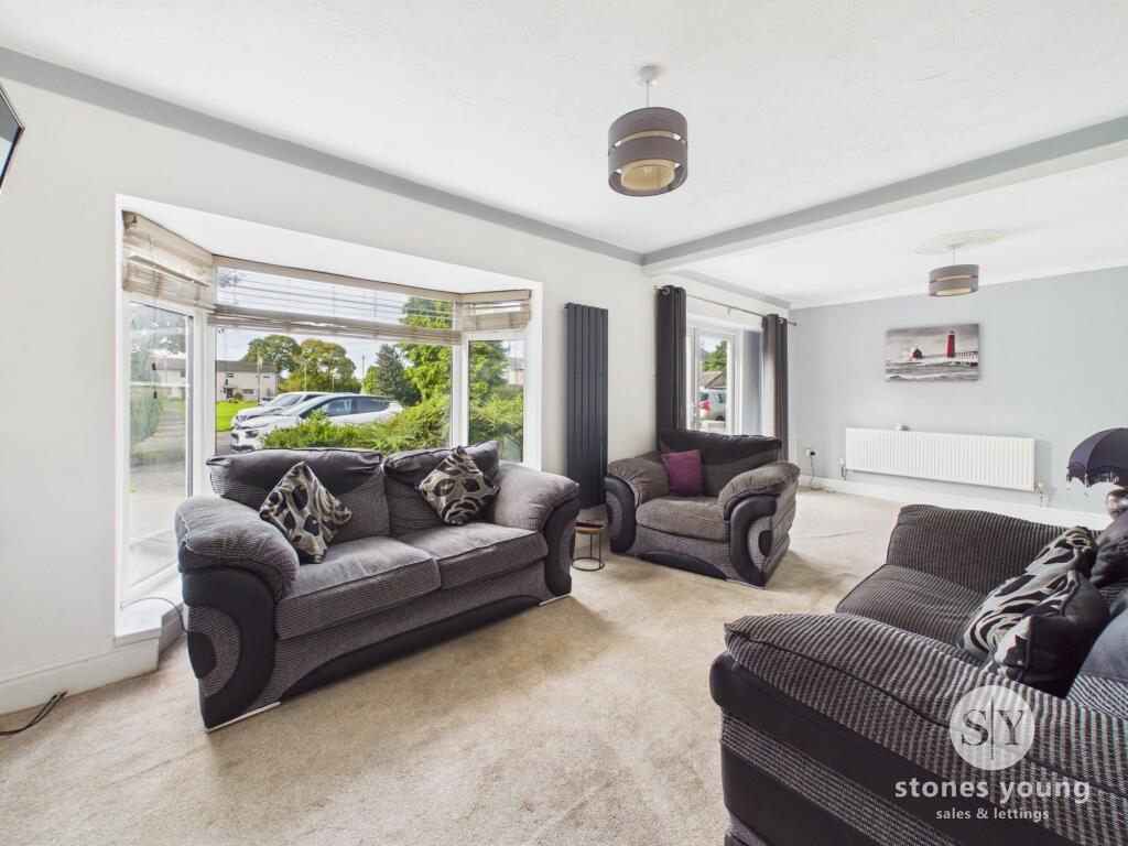 House in Blackburn, Livesey - More