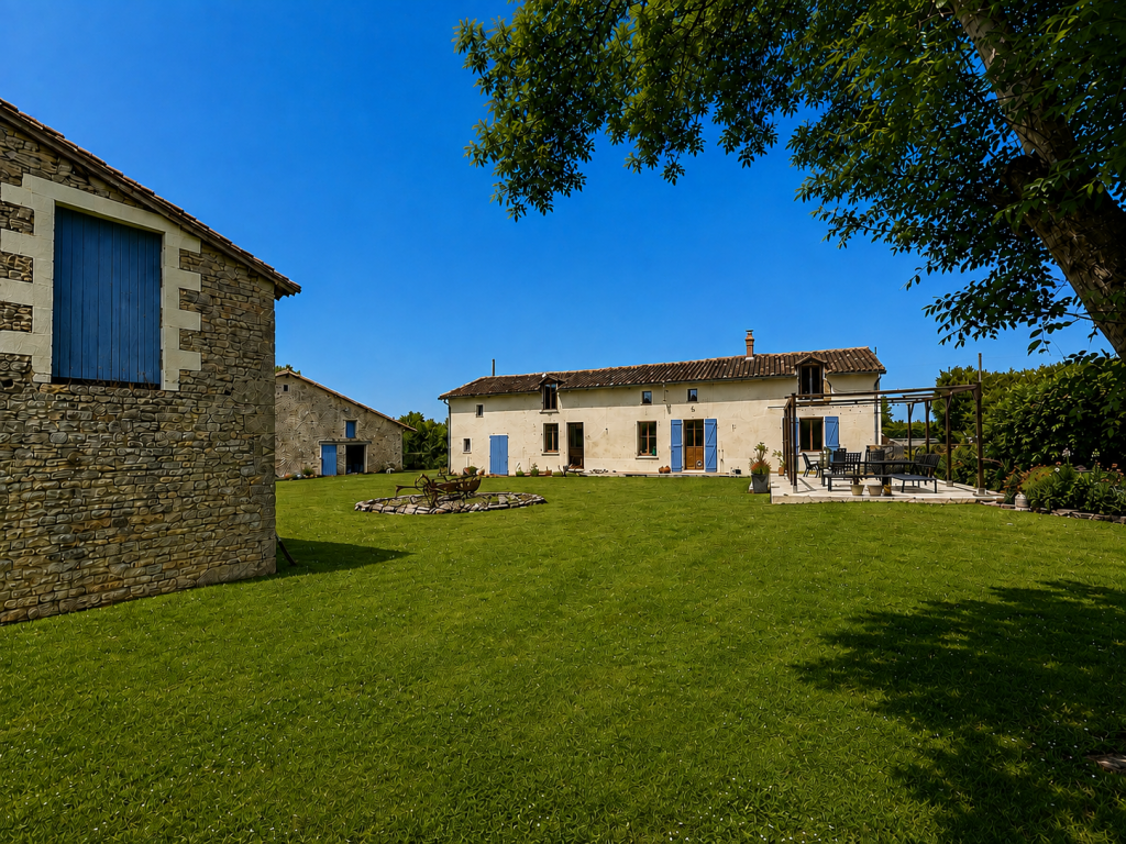 Main image of property: Poitou-Charentes, Deux-Sèvres, St-Coutant