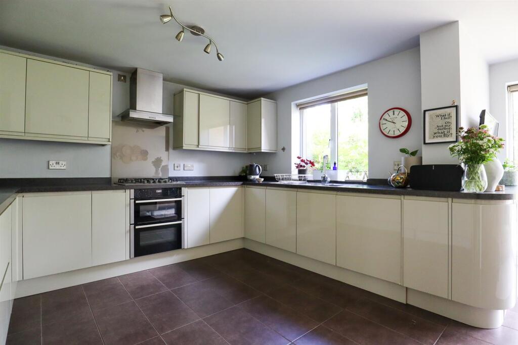 House in Leicester - View 5