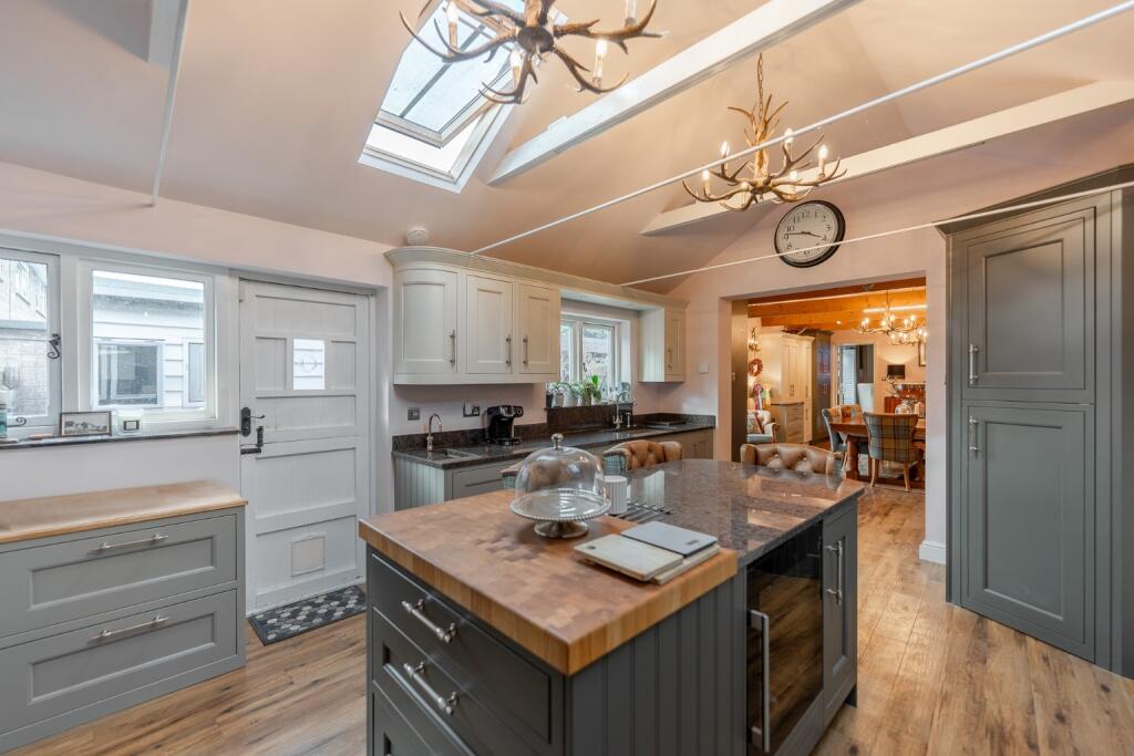 Hamerton Road, Alconbury Weston, Huntingdon, Cambridgeshire, PE28 4JD photo 4