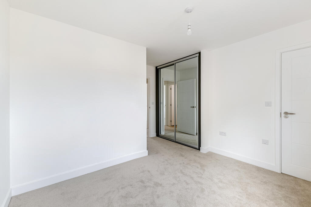 House in Canterbury - View 4