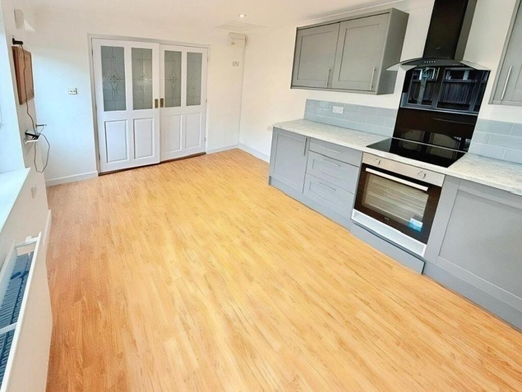 House in Birmingham - View 5