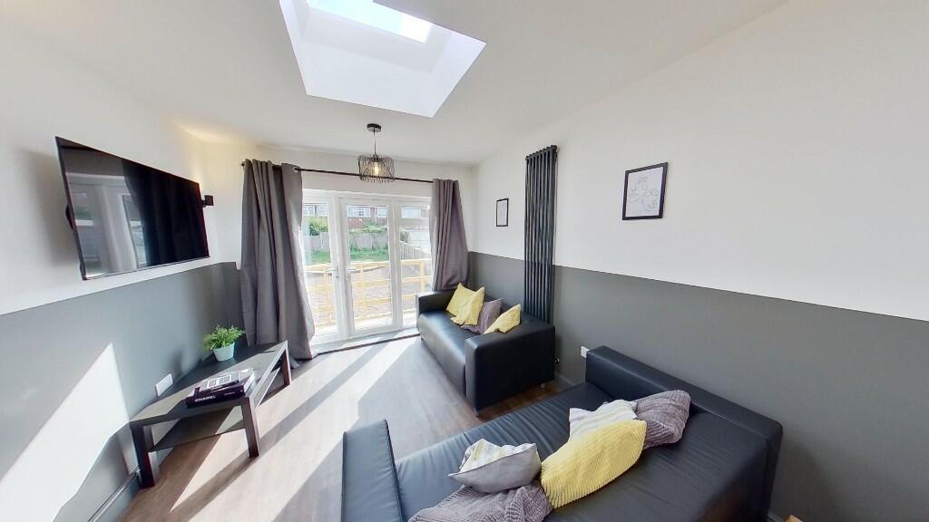 Main image of property: Pelham Crescent, Beeston NG9