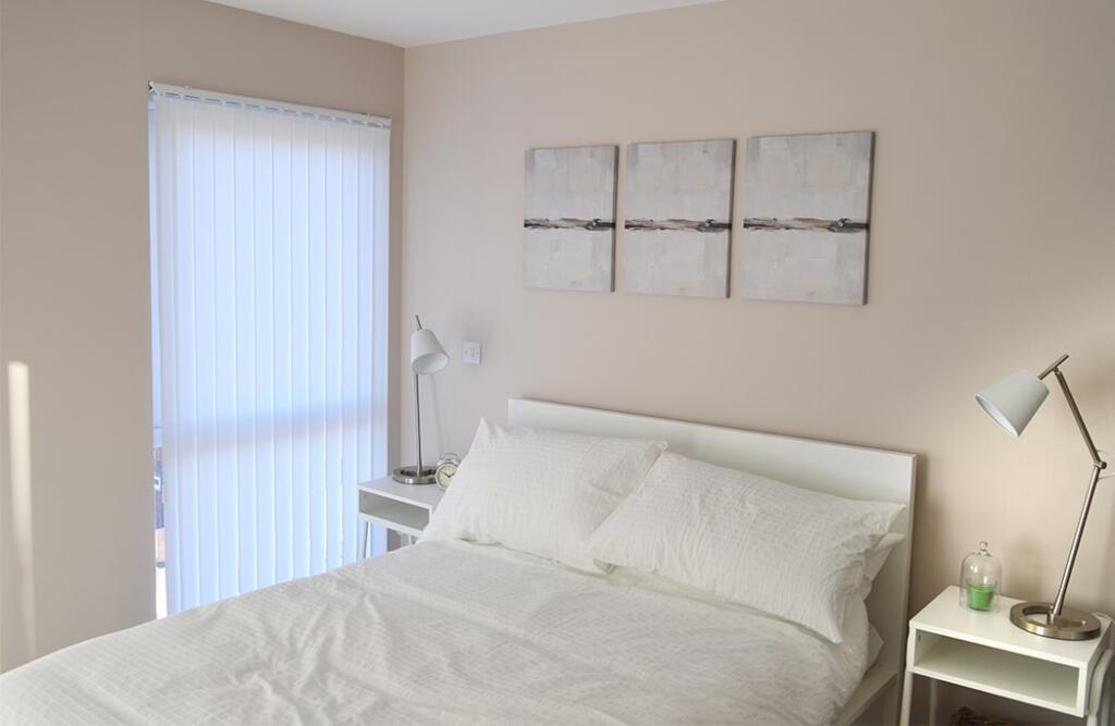 Apartment in Liverpool - More