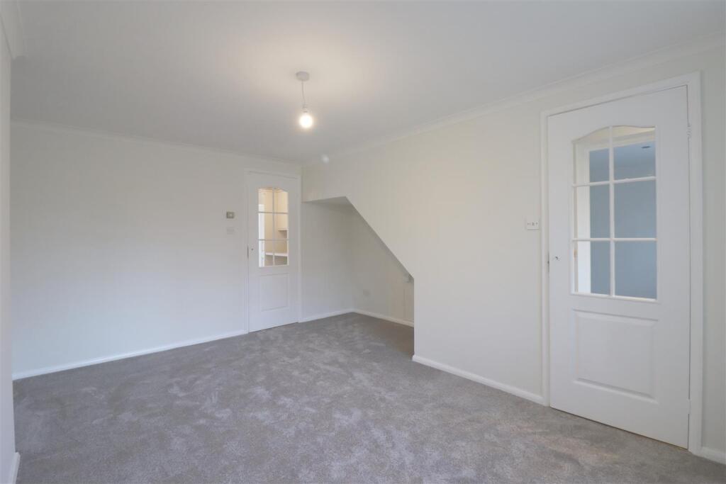 House in Burton Latimer - View 2