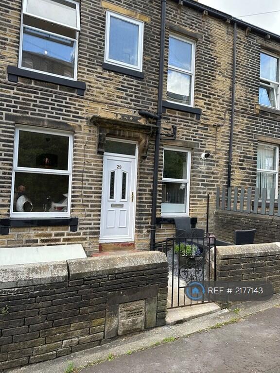 Main image of property: Upper Fountain St, Sowerby Bridge, HX6