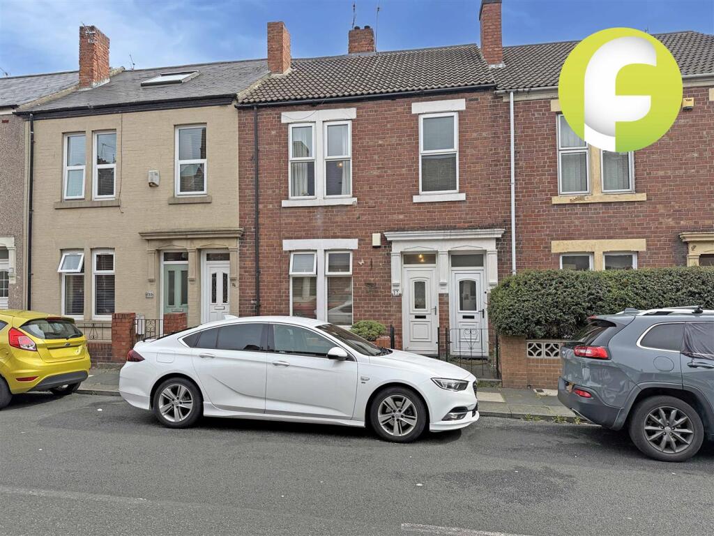 Apartment in North Tyneside, North East
