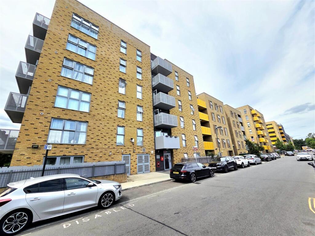 Main image of property: Rectory Park Avenue, Northolt