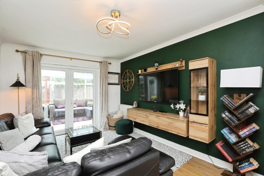 House in Stoke-on-Trent - View 4