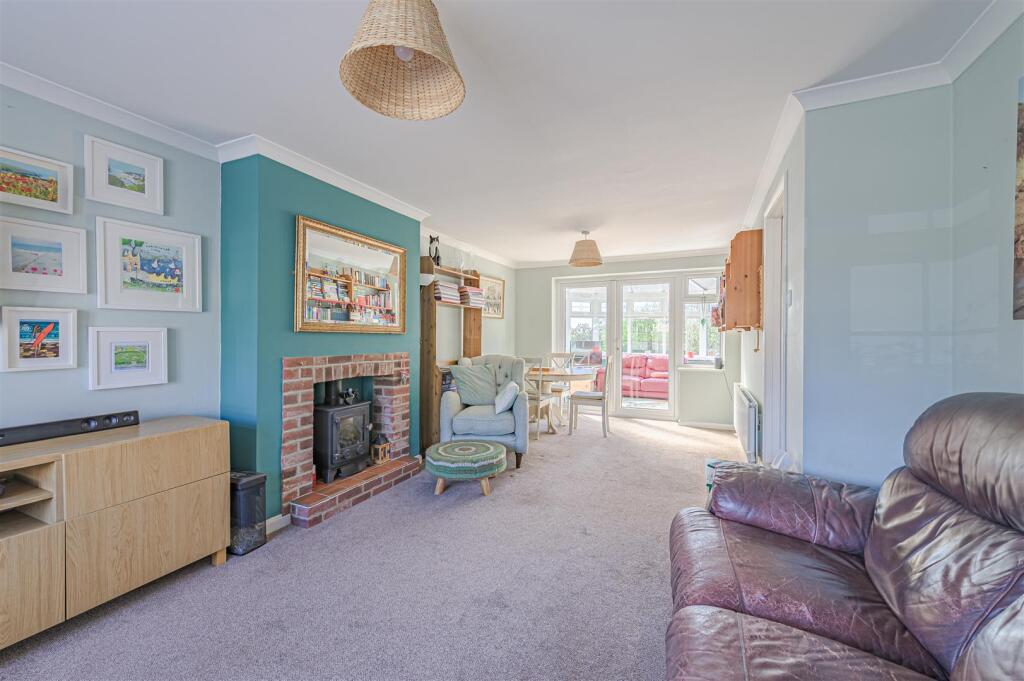 Uplands Road, Measham, DE12 photo 3