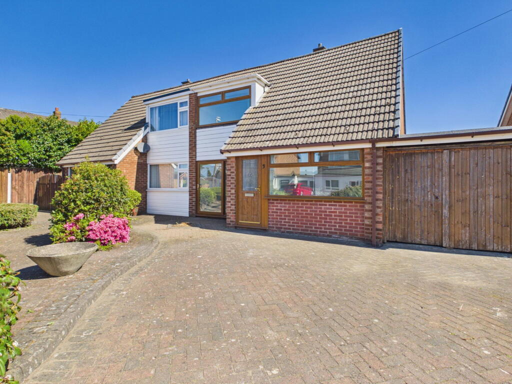 Main image of property: Cherry Tree Lane, Aughton, Ormskirk, L39 5EH