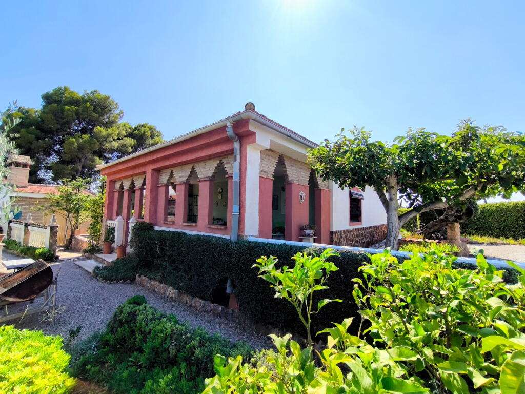Main image of property: Valencia, Valencia, Olocau