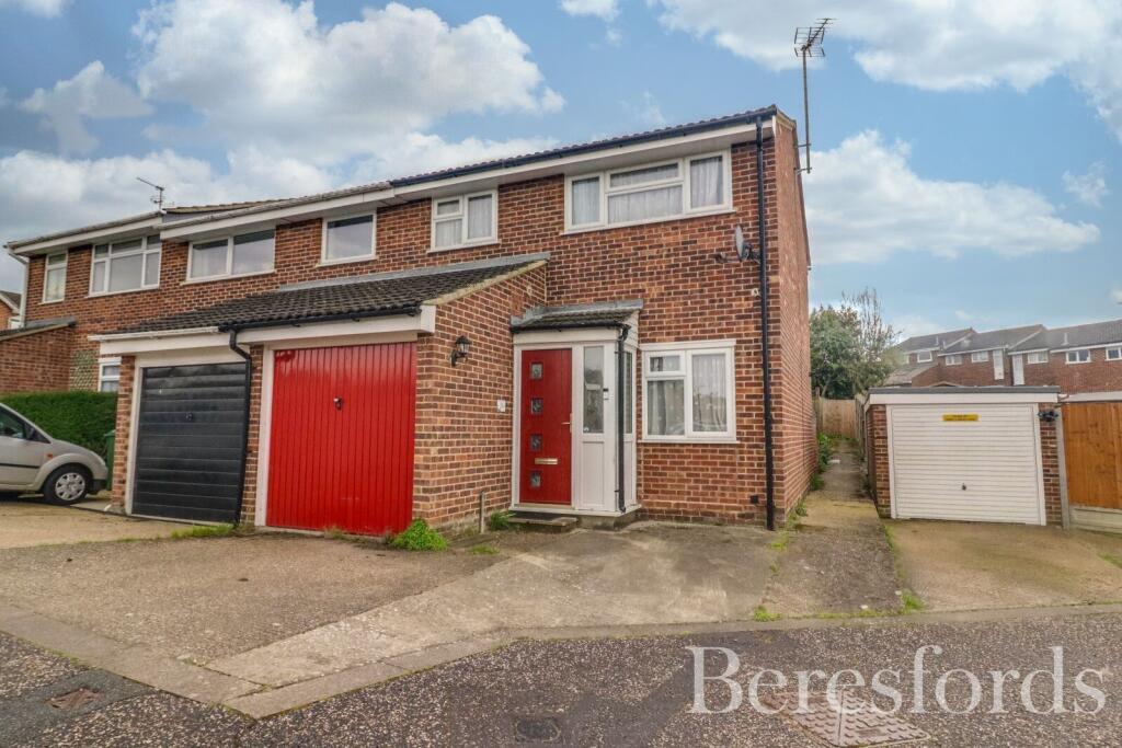 Main image of property: Warwick Close, Braintree, CM7
