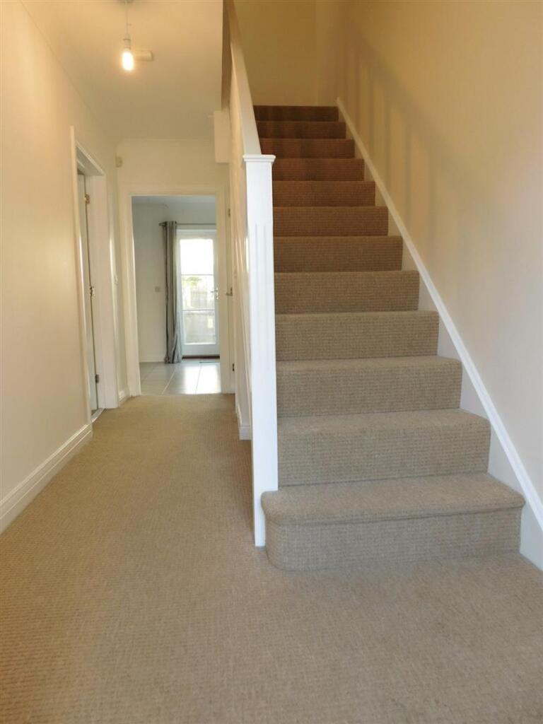 House in Hitchin, Central Bedfordshire - View 5