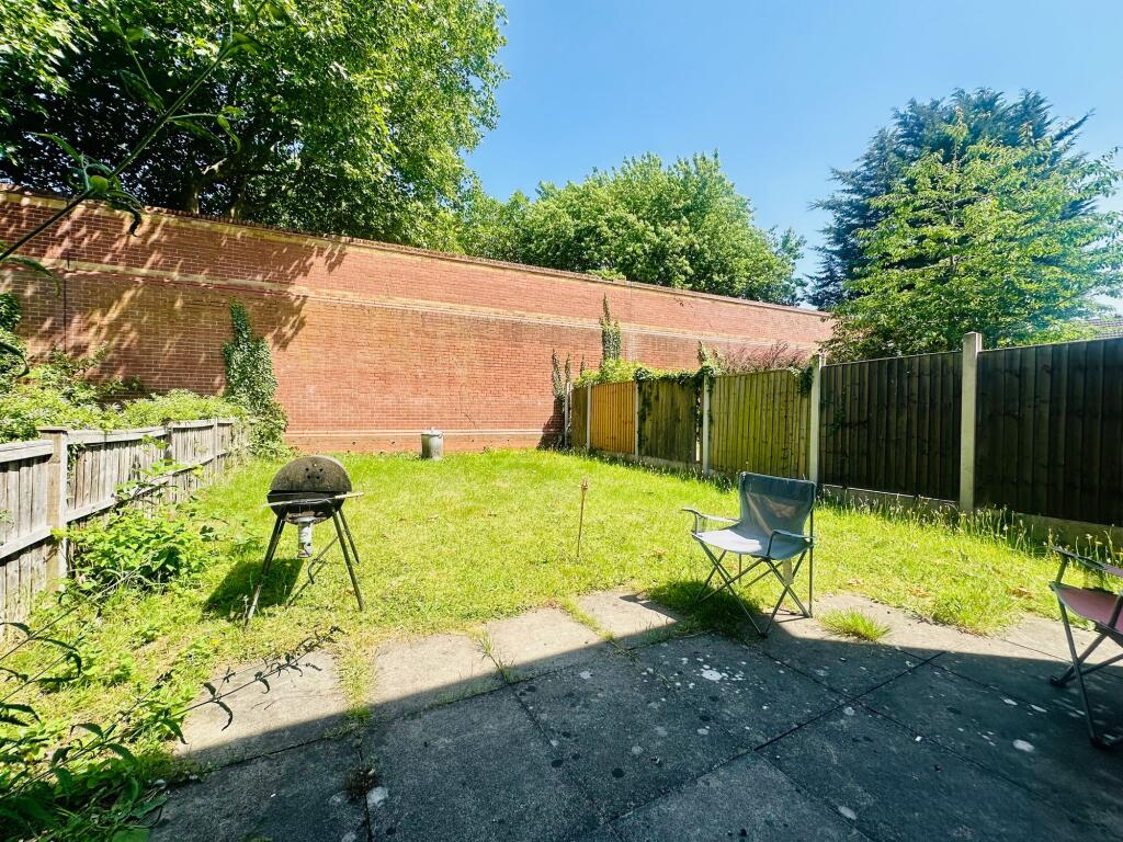 House in Nottingham, Lenton - View 4