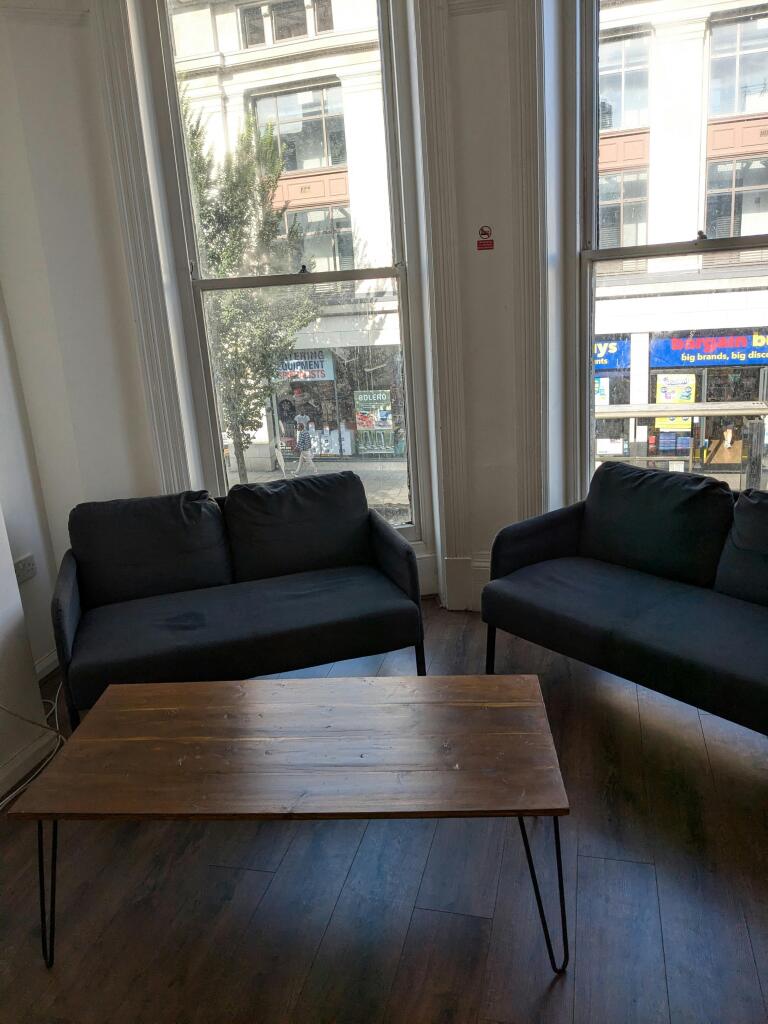 Lounge LL.jpg