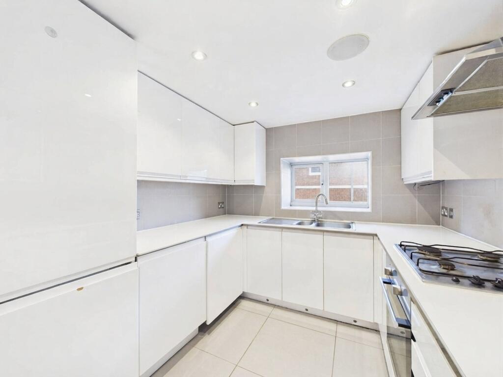 Main image of property: Chertsey, Surrey, KT16