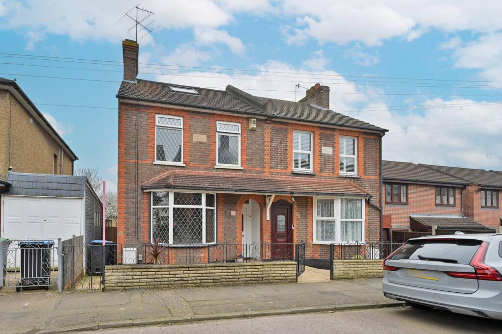 Main image of property: South Hill Road, Hemel Hempstead, HP1