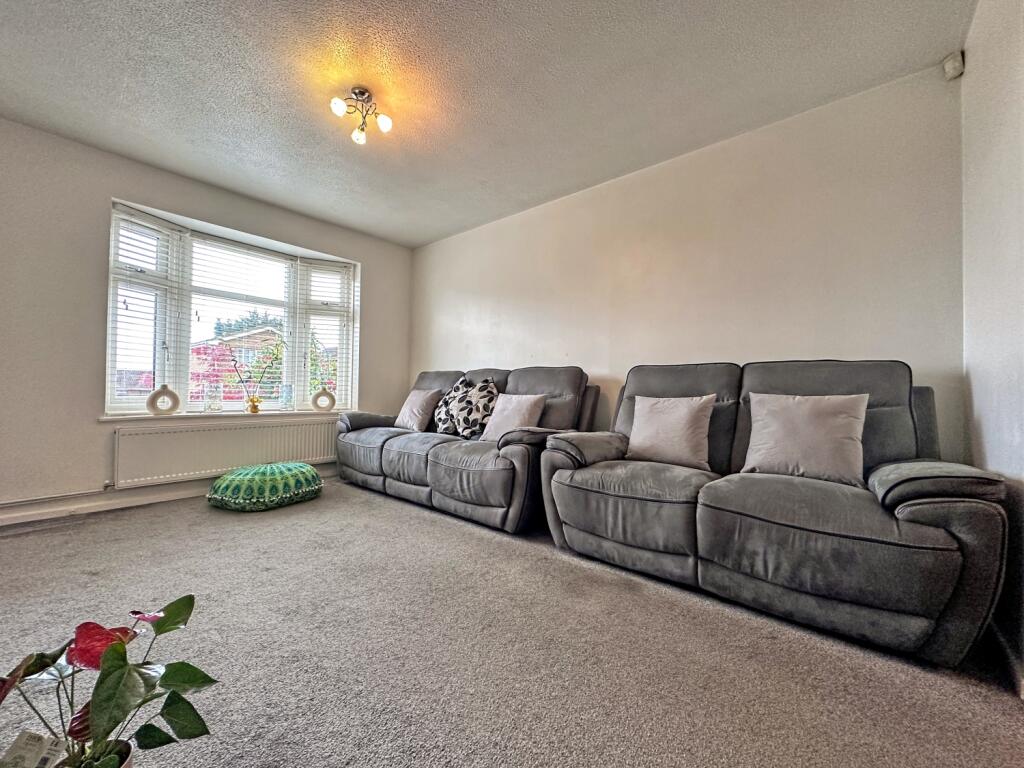 St. Christopher Close, WEST BROMWICH, B70 6TY - View 6