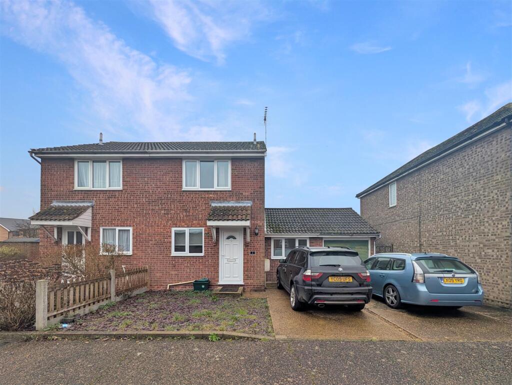 Main image of property: Charles Court, Wivenhoe, CO7 9EW