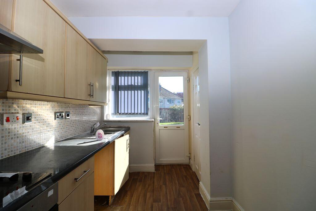 Apartment in Birmingham, Longbridge - View 3