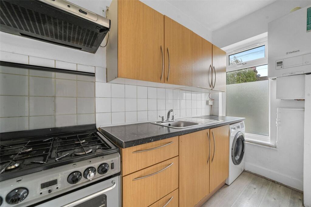Apartment in London - View 4