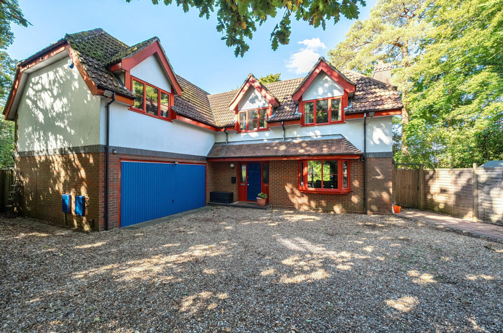 Main image of property: Winchester Road, Bassett, Southampton, Hampshire, SO16