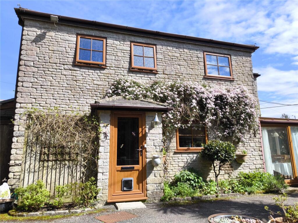 Main image of property: East Hill, Blackwater, Truro, Cornwall, TR4