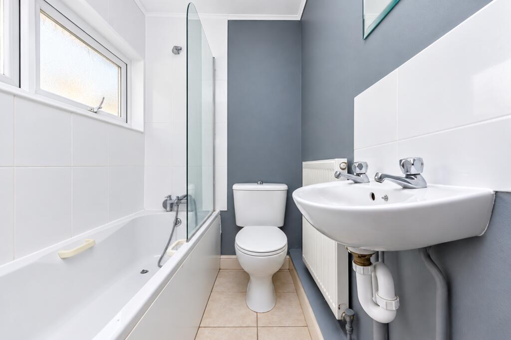 Apartment in Rochester - View 5