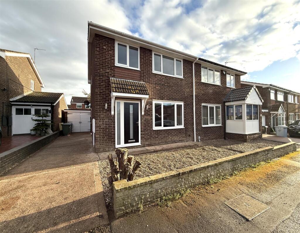 Main image of property: Avon Way, Worksop
