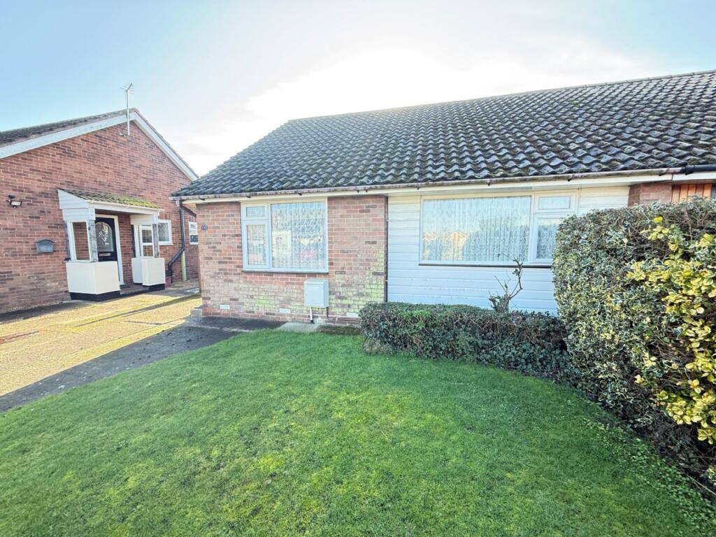 Sycamore Way, Kirby Cross photo 3