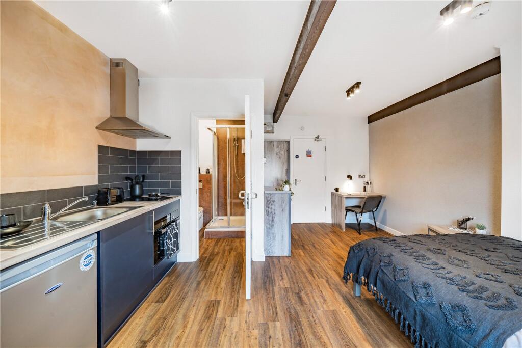 Main image of property: College Mews, 2 Holmes Road, Lincoln, LN1