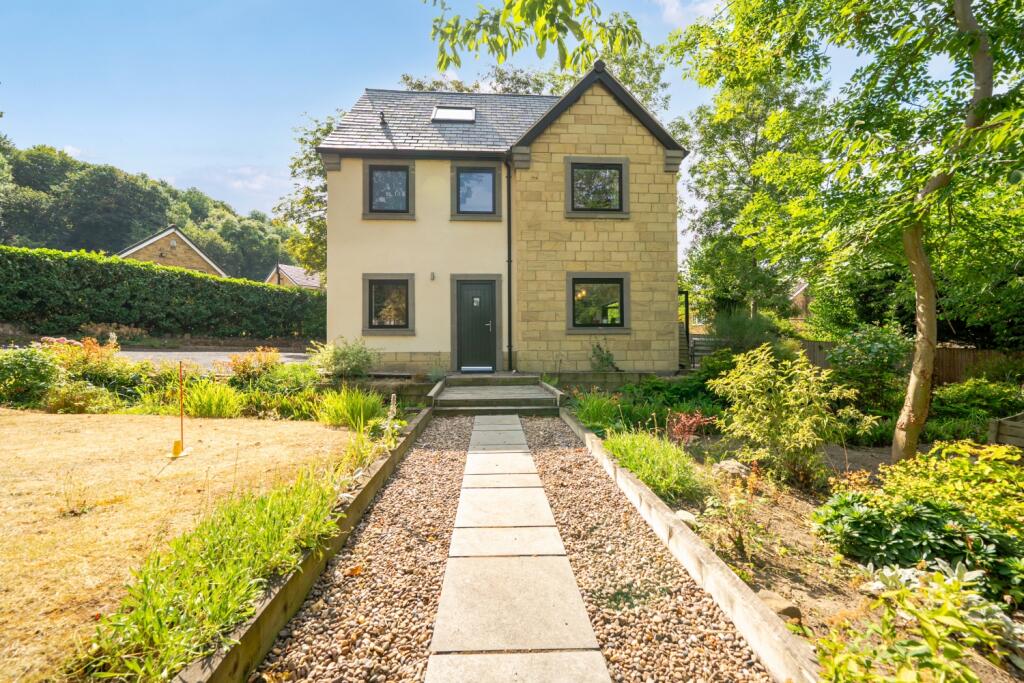 House in Leeds, Pool - View 4