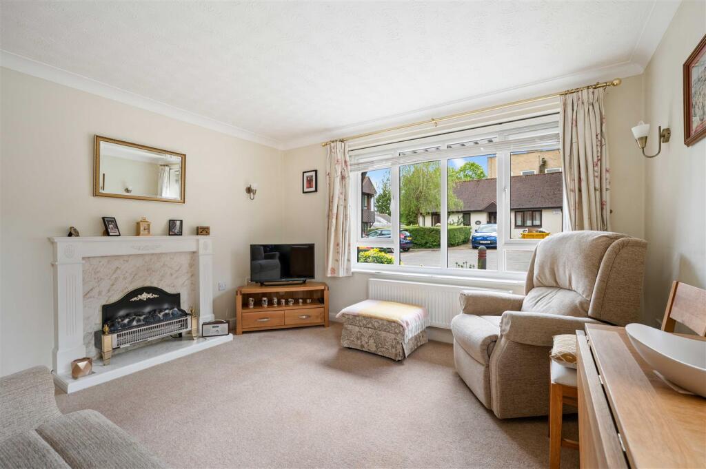 Chestnut Walk, Henley-In-Arden