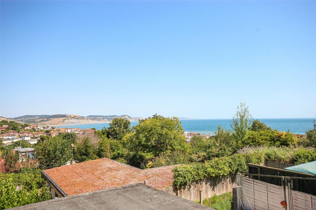 Apartment in Lyme Regis, Dorset - More